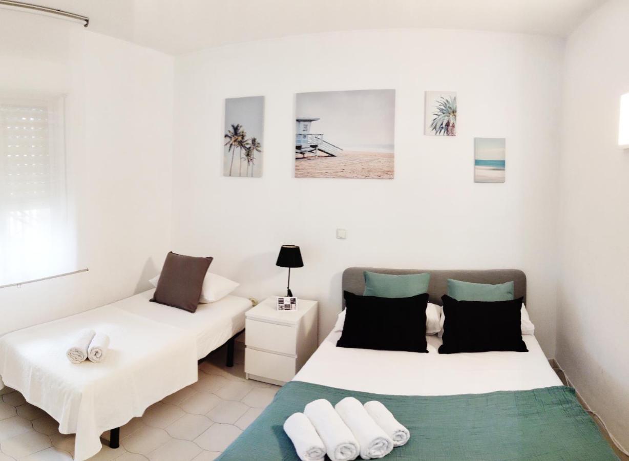 Benalbeach Casa Kito Dreams 1ª Linea Playa 贝纳尔马德纳 外观 照片